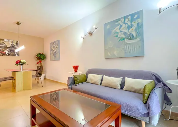 Vivalidays Remei - Fenals - Apartmán