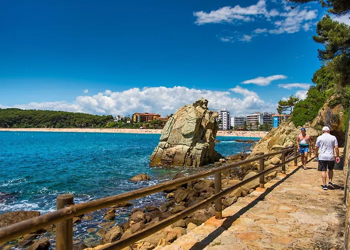 Vivalidays Remei - Fenals - Apartmán