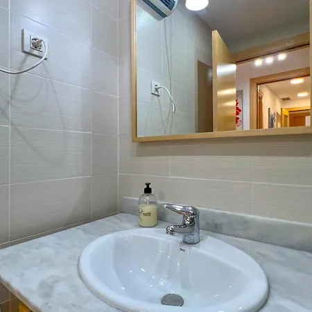 Apartman Vivalidays Remei - Fenals -